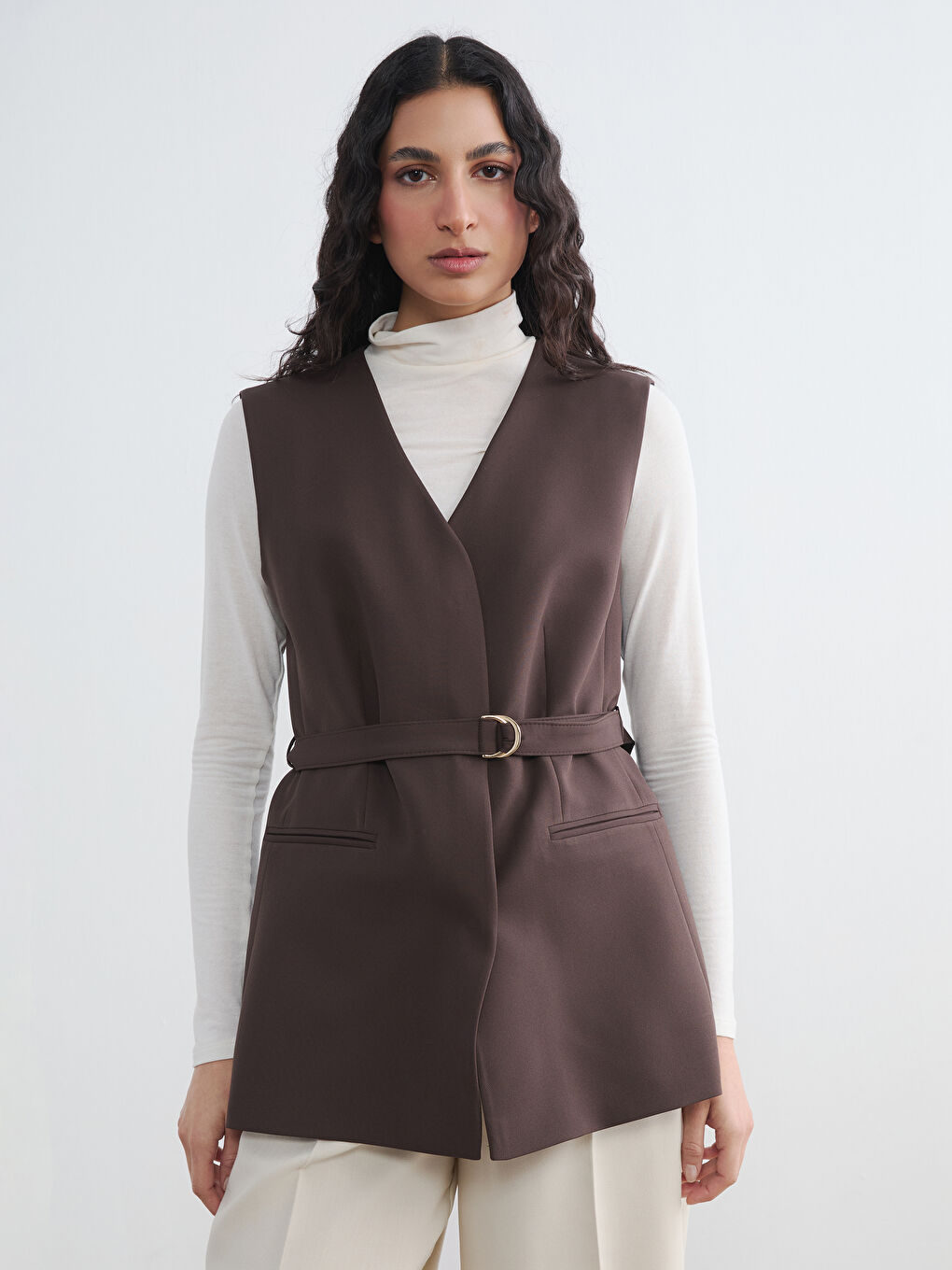 Kahverengi V Yaka Beli Kemerli Kadın Klasik Yelek	