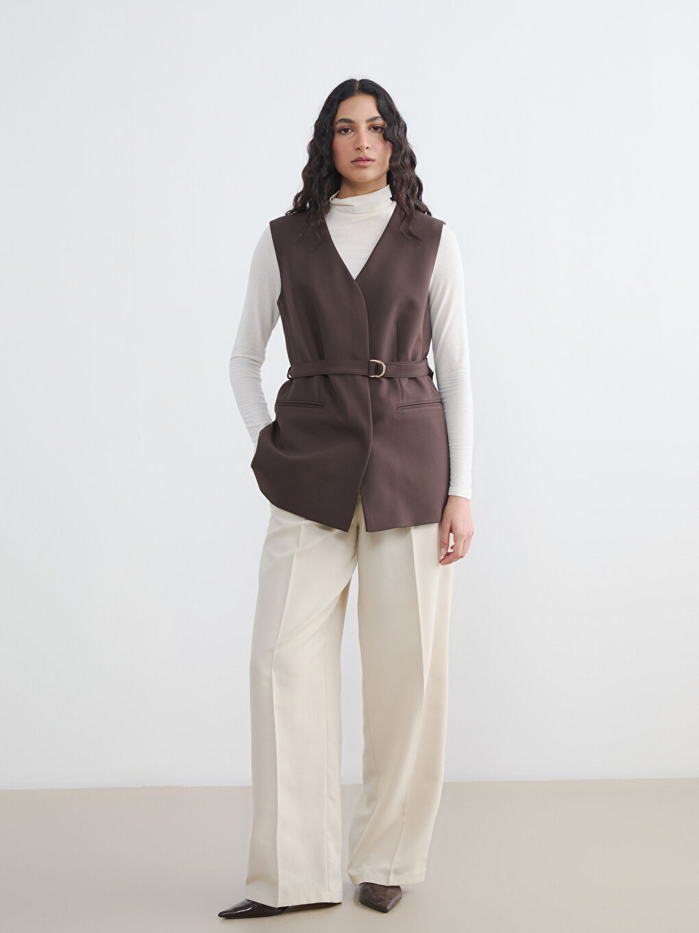 Kahverengi V Yaka Beli Kemerli Kadın Klasik Yelek	-1