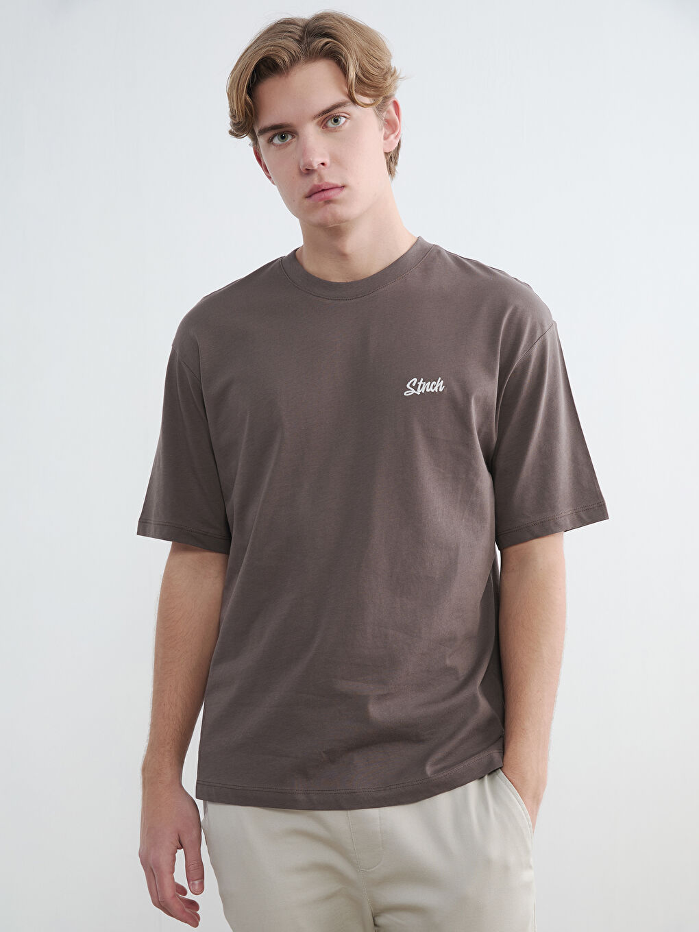 Kahverengi Bisiklet Yaka Baskılı Erkek Tişört