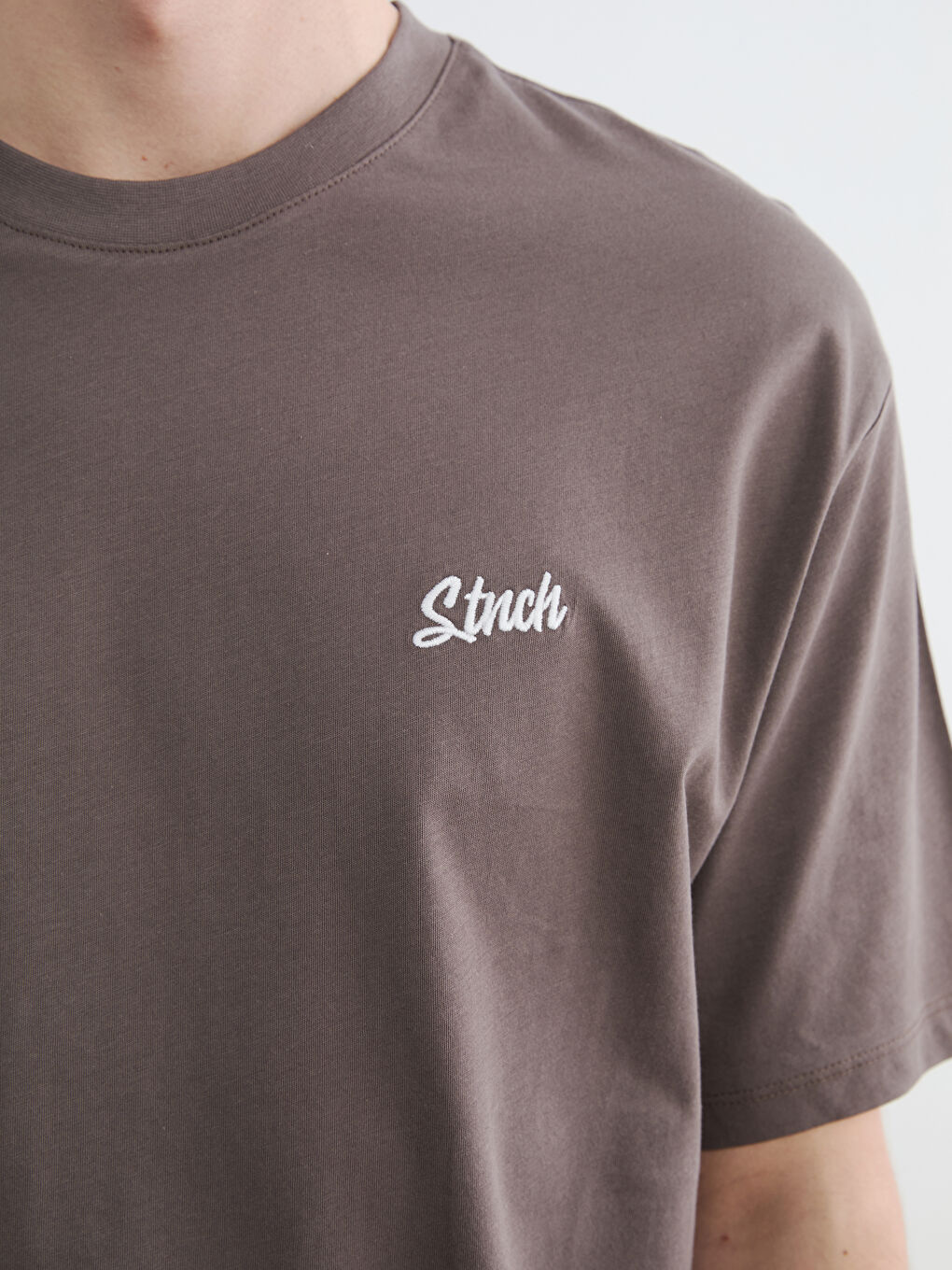 Kahverengi Bisiklet Yaka Baskılı Erkek Tişört-2