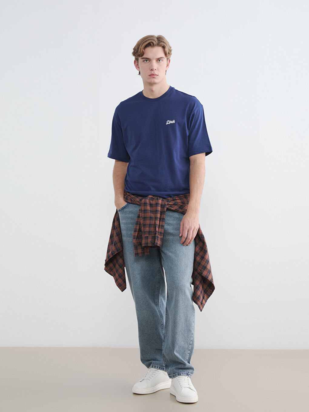 Lacivert Bisiklet Yaka Baskılı Erkek Tişört-1