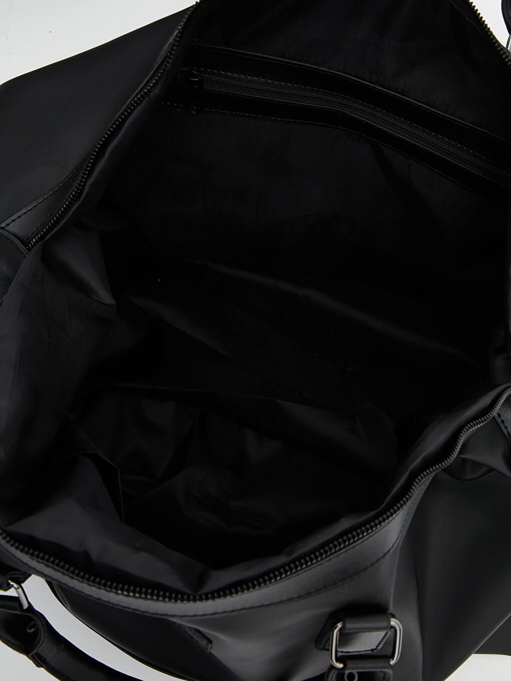 Siyah Deri Görünümlü Erkek Çanta-4