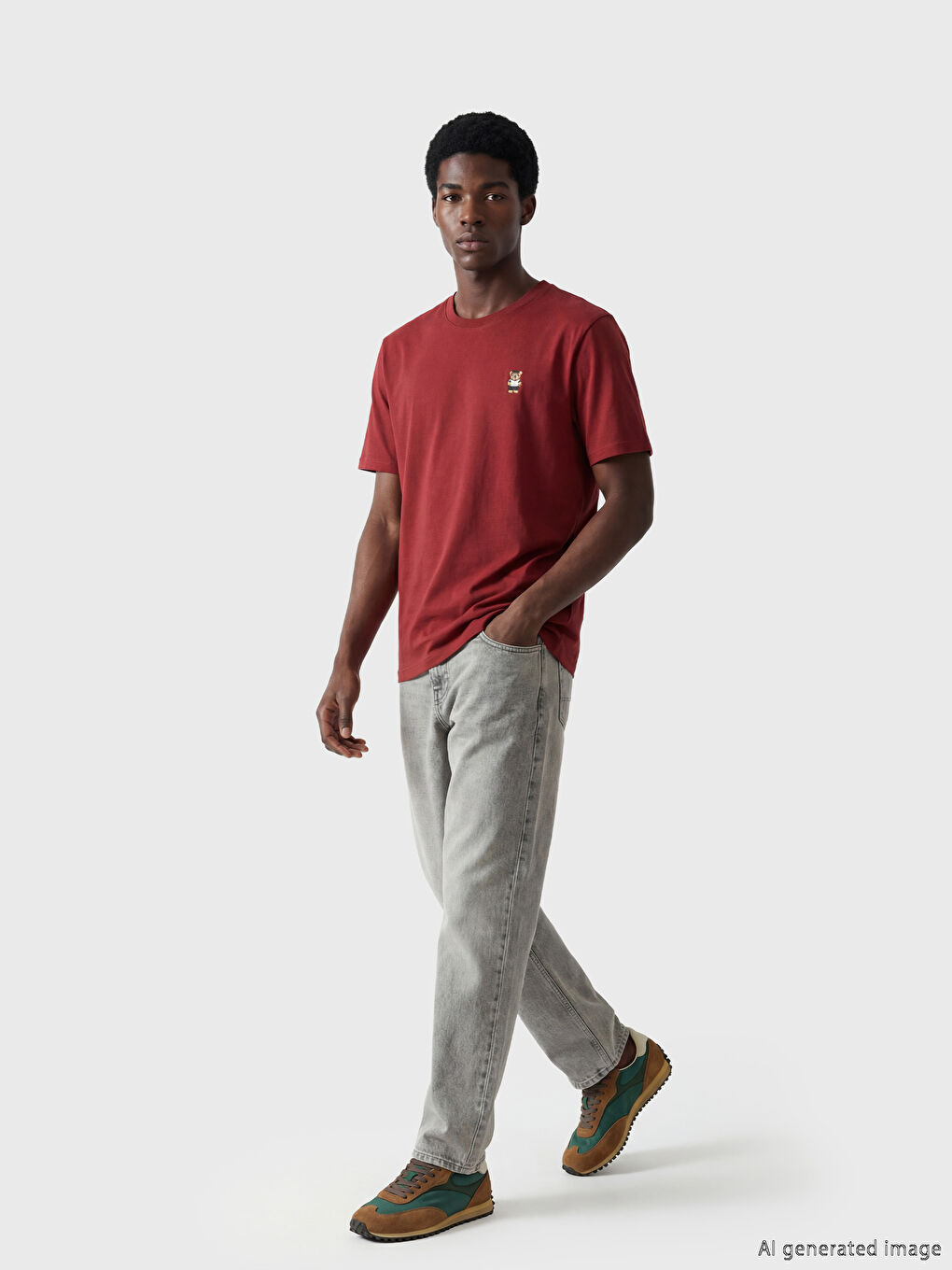 Bordo Bisiklet Yaka Ayı Teddy Nakışlı Erkek Tişört-1