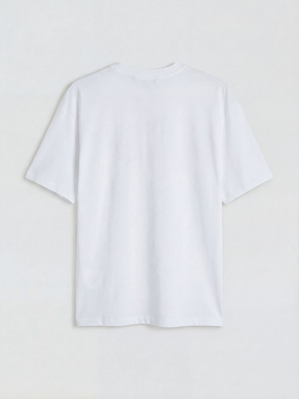 Beyaz Bisiklet Yaka Baskılı Erkek Tişört-5