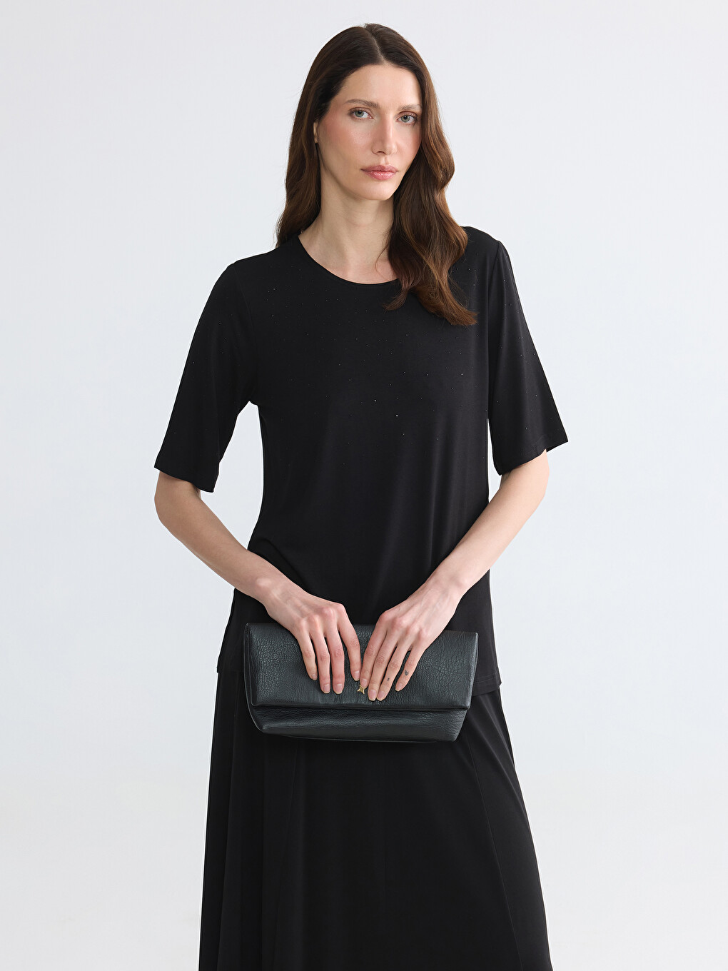 Bluza sa okruglim izrezom ukrašena cirkonima