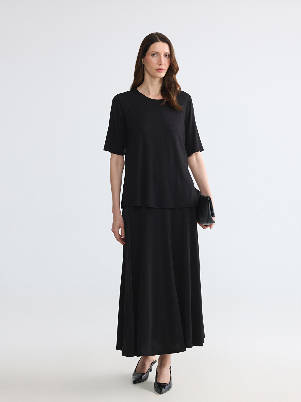 Bluza sa okruglim izrezom ukrašena cirkonima-3