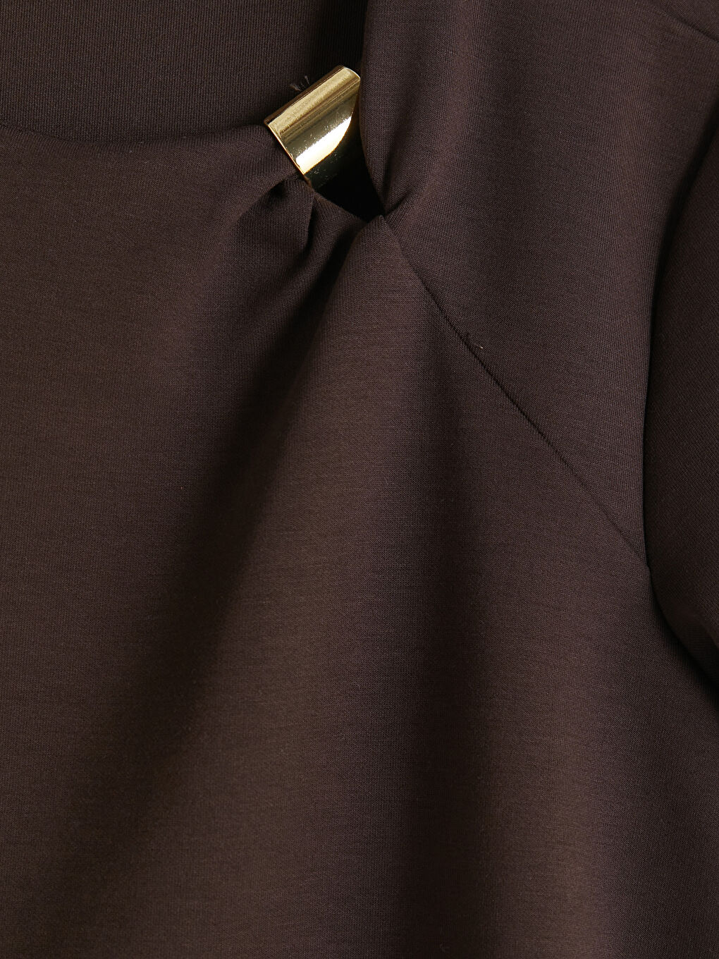 Kahverengi Metal Aplikeli Soft Touch Kadın Tişört-2