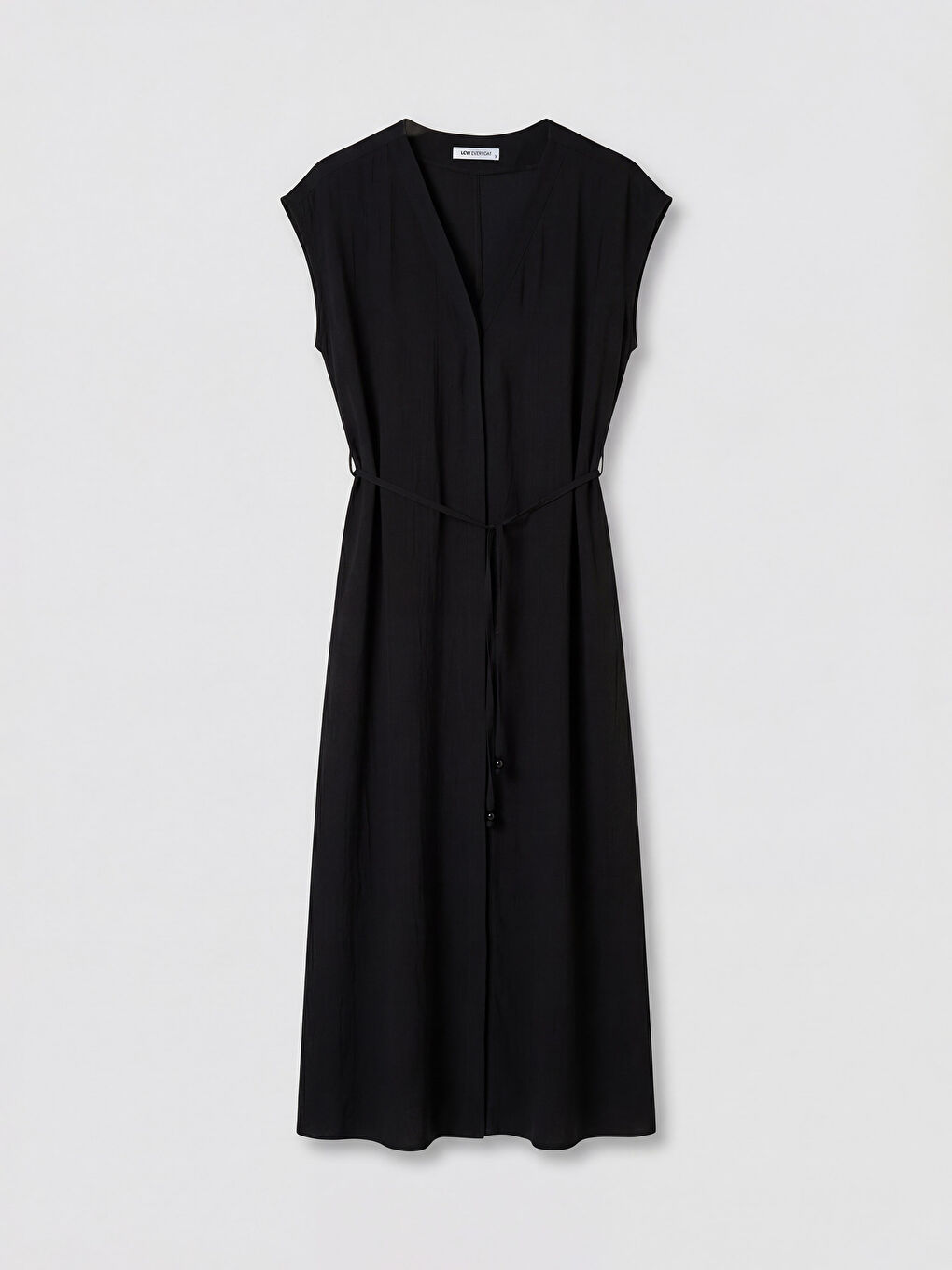 Žena CRNA haljina-4