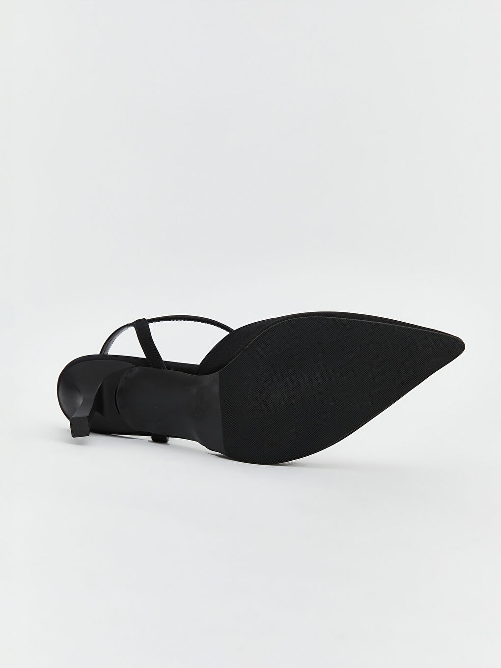 Siyah Sivri Burun Kadın Topuklu Ayakkabı-3