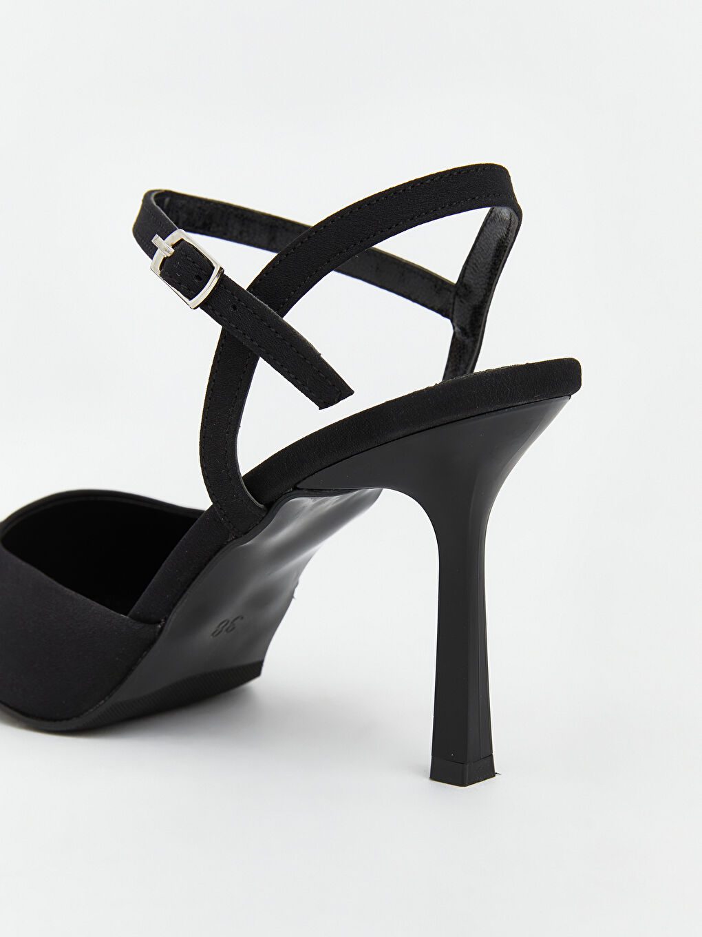 Siyah Sivri Burun Kadın Topuklu Ayakkabı-4