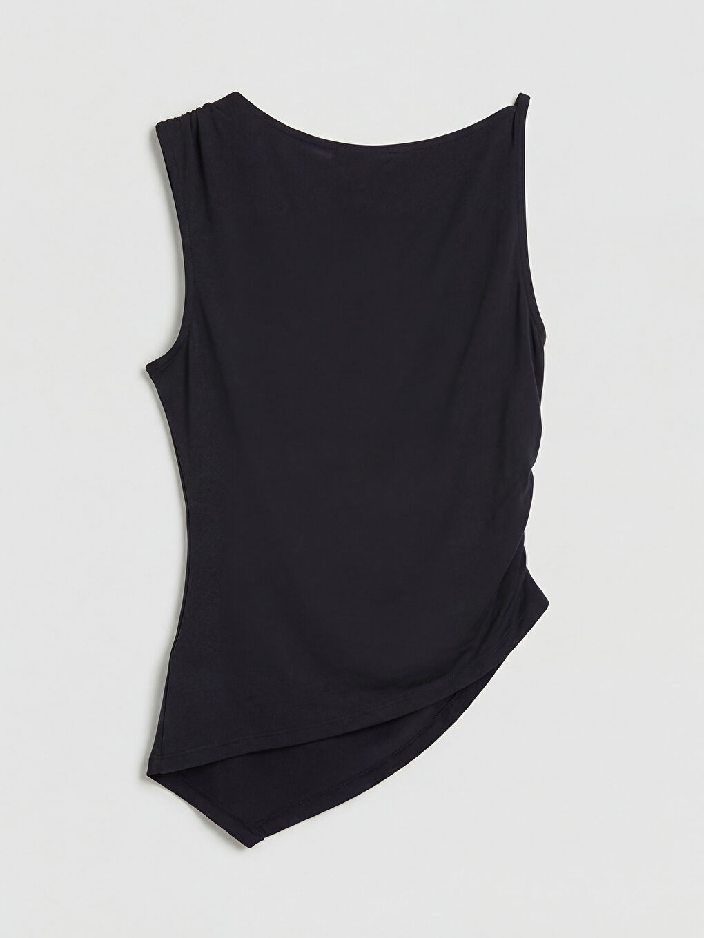 Siyah Dökümlü Yaka Büzgülü Bluz-1