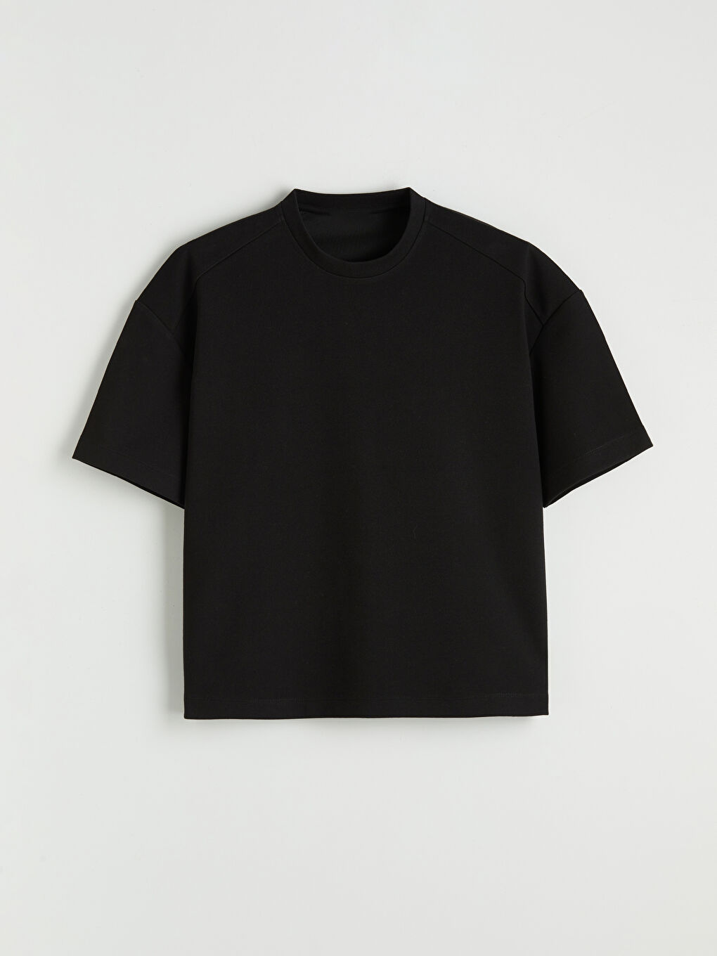 Siyah Bisiklet Yaka Erkek Tişört-4