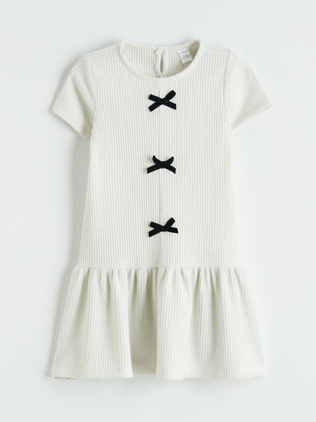 جل كچان بە وردەکاری فێكە و یه‌خه‌ خڕ