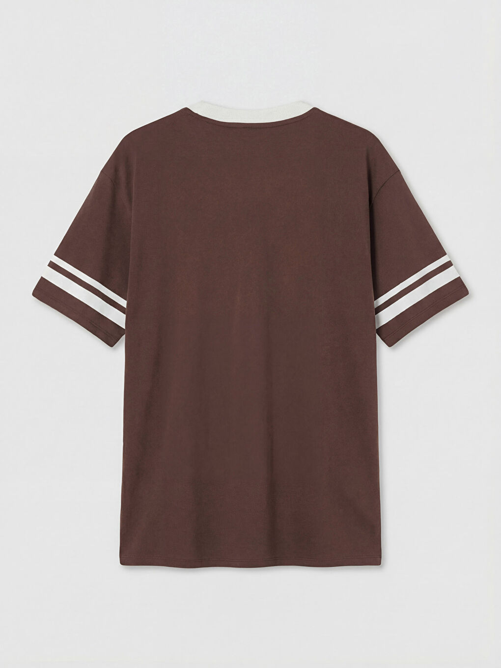 Kahverengi Grogu Baskılı Oversize Kadın Tişört-1