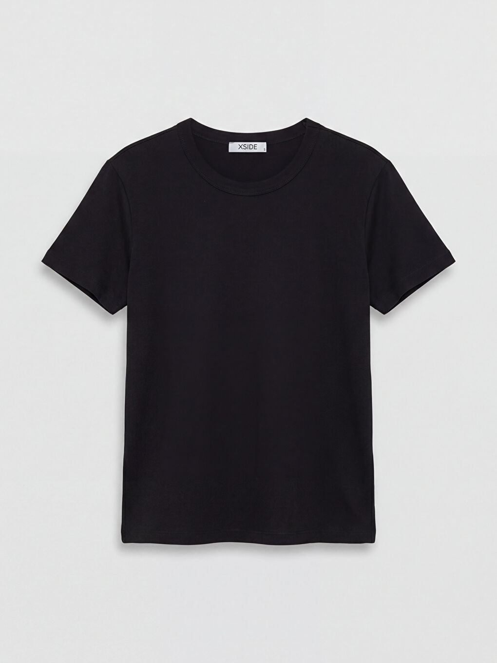 Siyah Bisiklet Yaka Kadın Tişört	-4