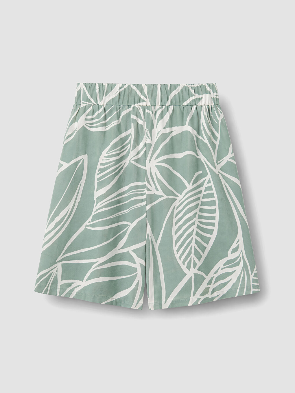 Yeşil Beli Lastikli Desenli Kadın Şort-2