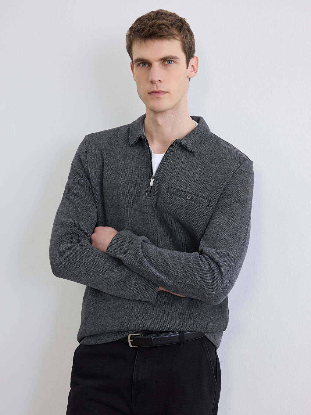 Siyah Polo Yaka Desenli Erkek Sweatshirt