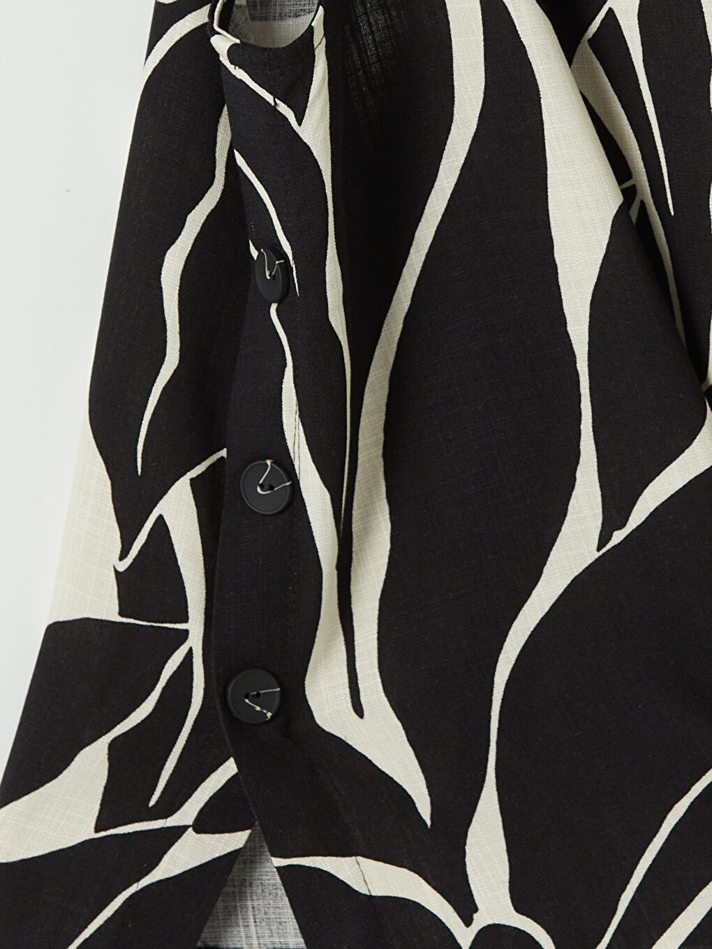 Siyah Bisiklet Yaka Desenli Bluz-3