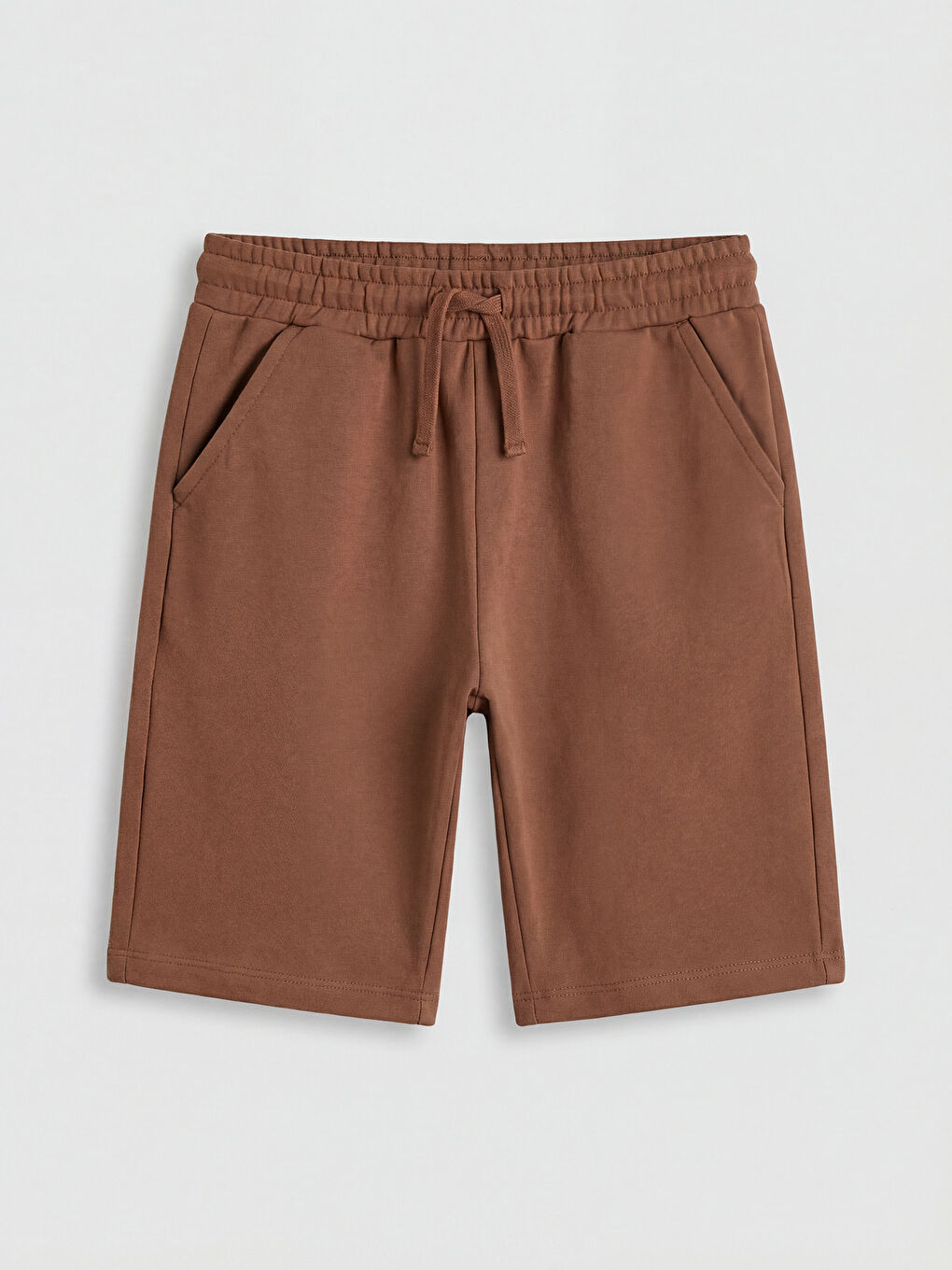 Kahverengi Beli Lastikli Erkek Çocuk Şort