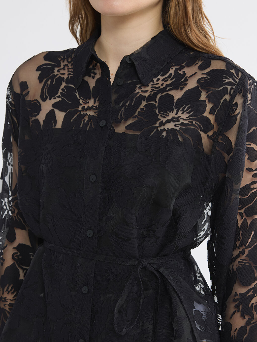 Siyah Çiçek Kuşaklı Kadın Gömlek-2