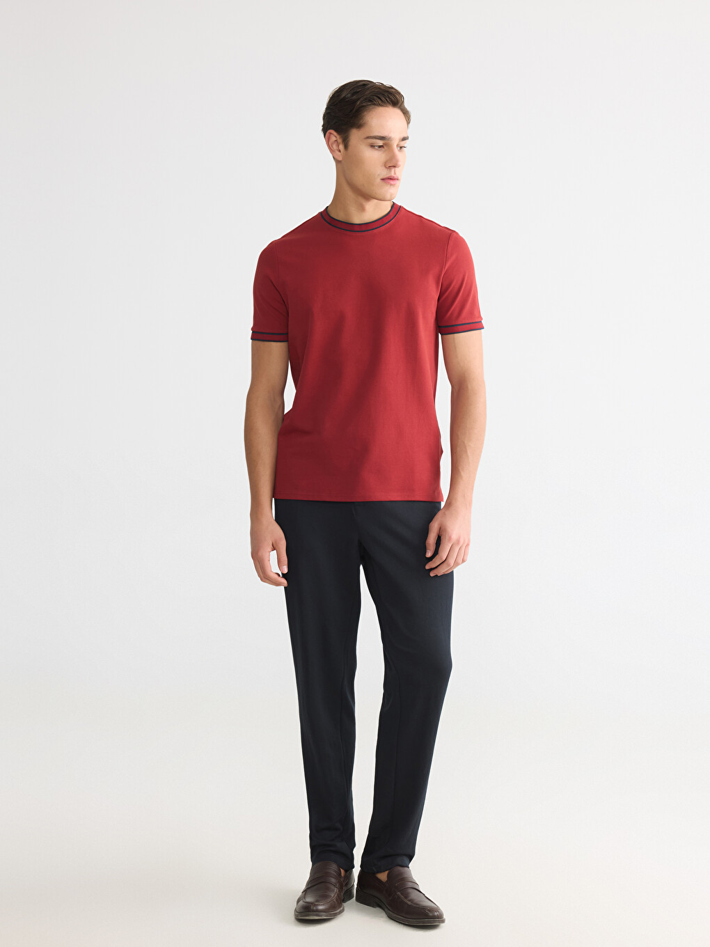 Mashkull Ngjyre Kafe T-shirt-1