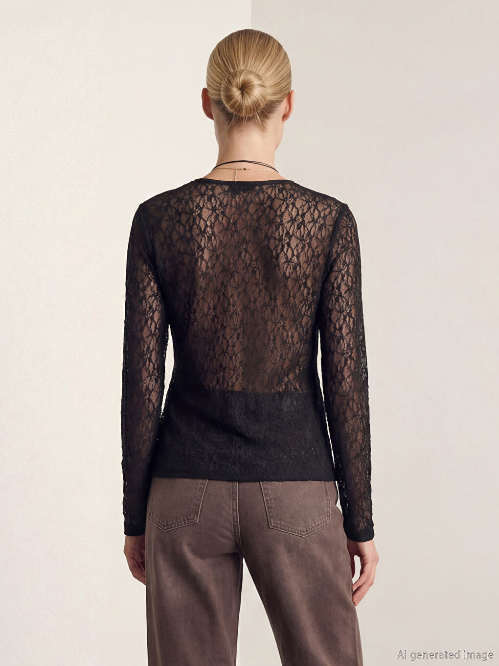 Siyah Kruvaze Yaka Dantelli Bluz-2