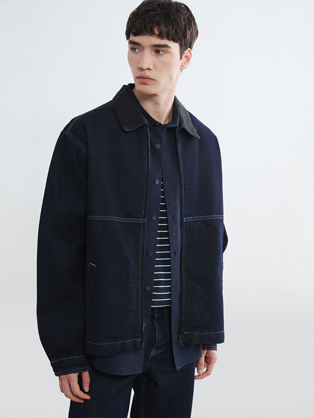 Мужчины Индиго Джинсовка