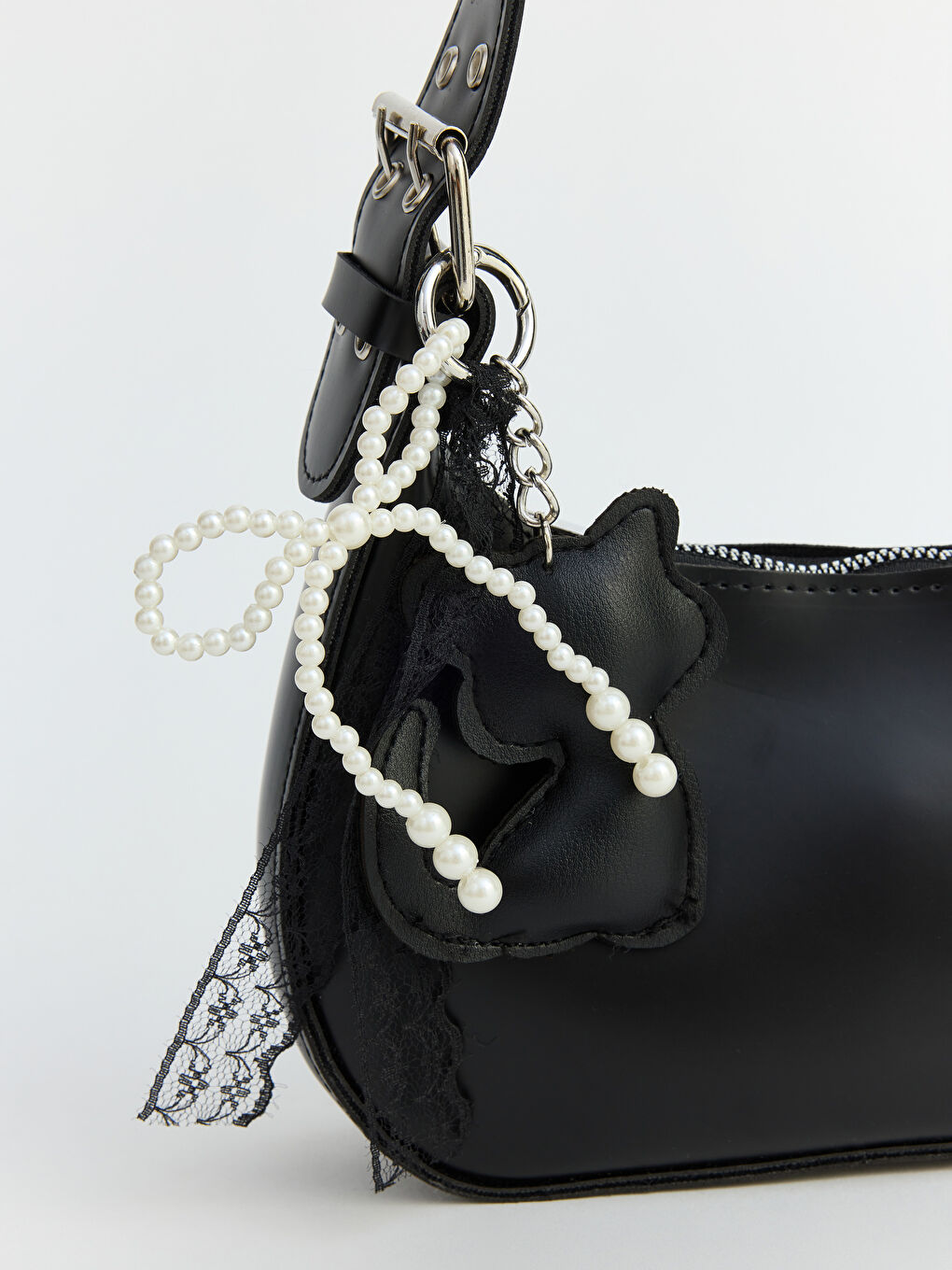 Siyah Deri Görünümlü Kadın Omuz Çantası-2