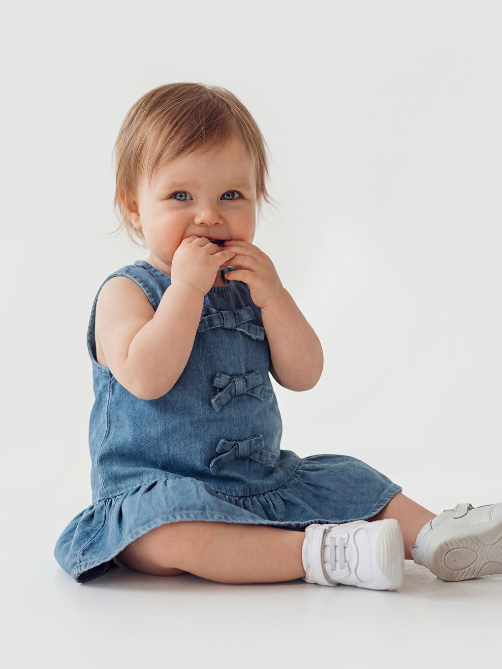 Mavi Fiyonklu Kız Bebek Jean Elbise-1
