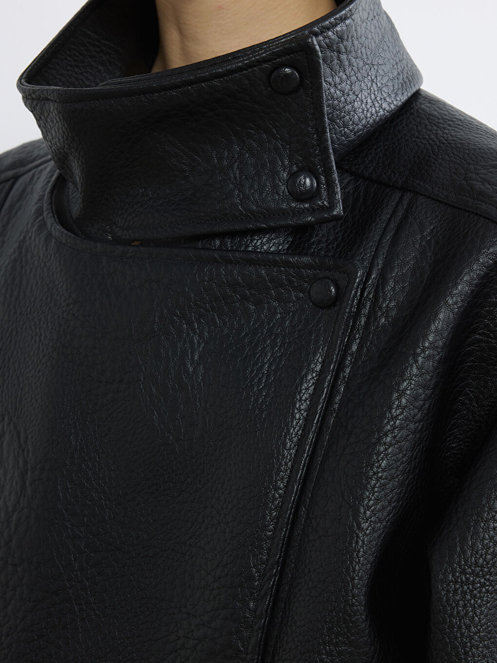 Veste en similicuir pour femme à col montant-3