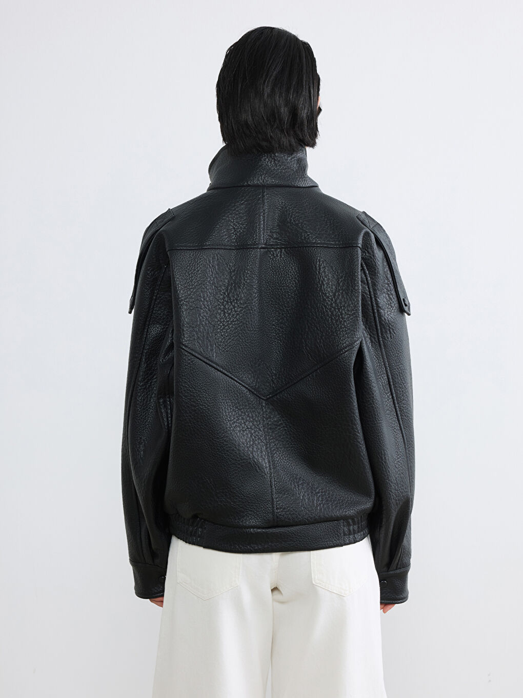 Veste en similicuir pour femme à col montant-4