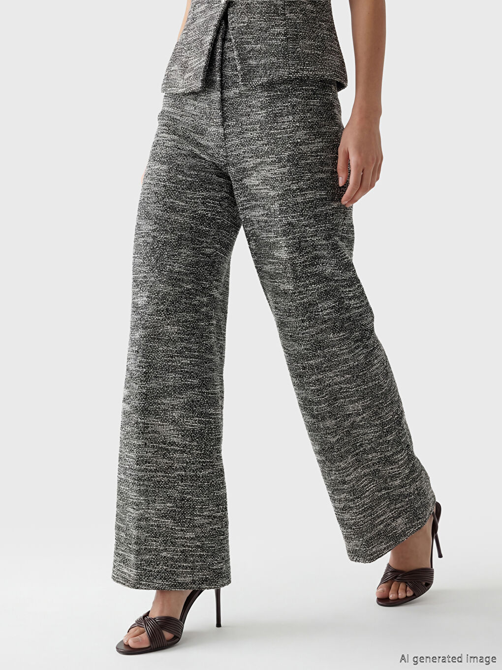 Gri Beli Lastikli Desenli Kadın Pantolon-1