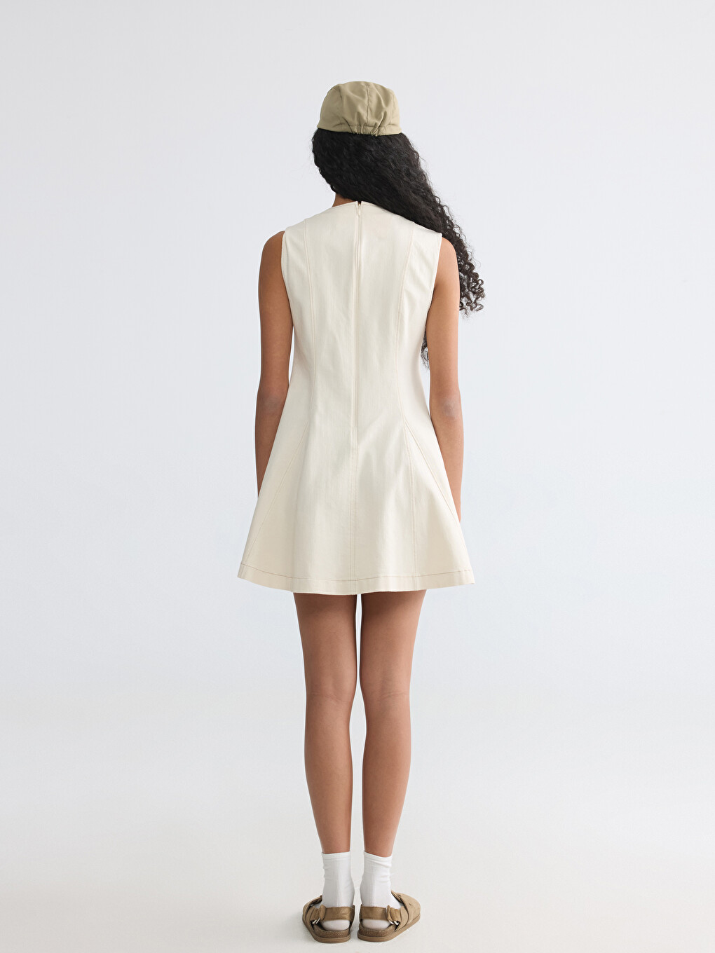 Bej Kaçık Yaka Belden Oturtma Mini Jean Elbise-3