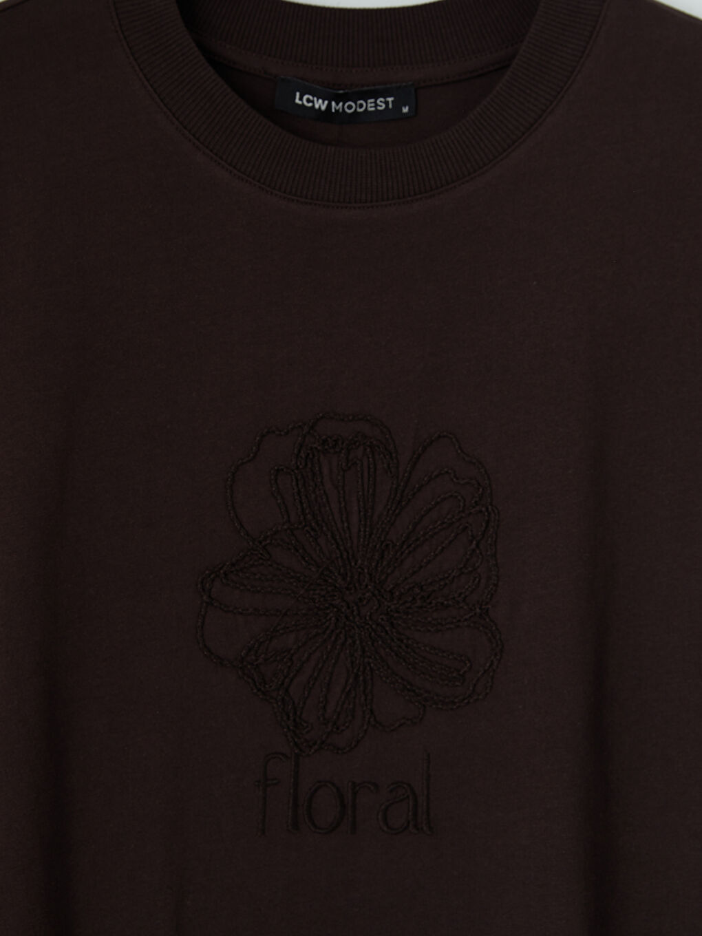 Kahverengi Bisiklet Yaka Nakışlı Bluz-2