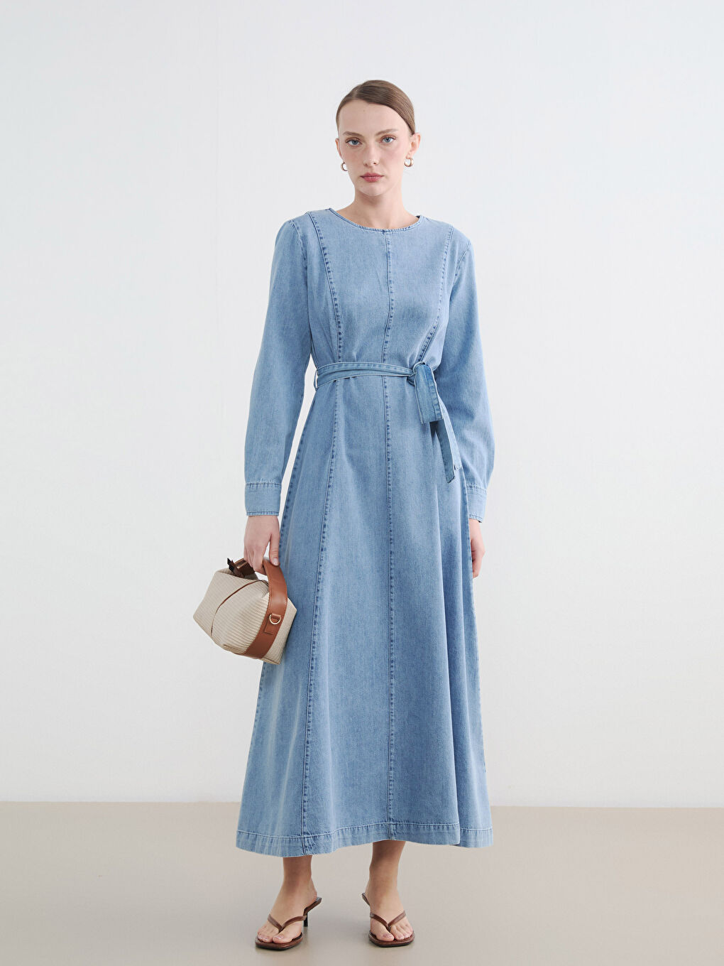 İndigo Beli Kuşaklı Jean Elbise-1