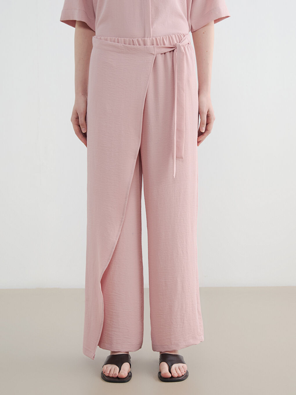 Pembe Beli Bağlamalı Geniş Paça Kadın Pantolon-1