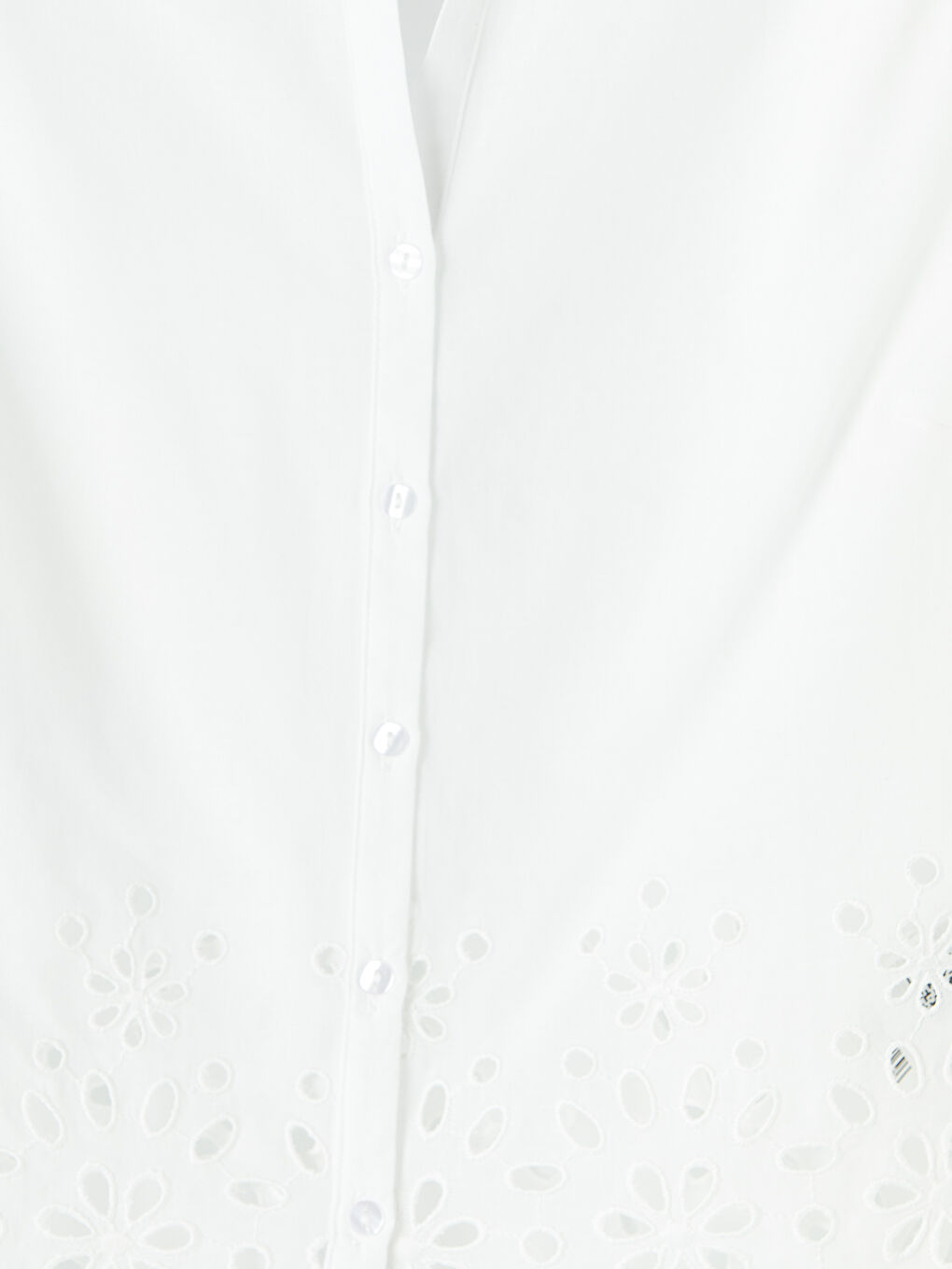 Beyaz Ajurlu Kadın Gömlek-2