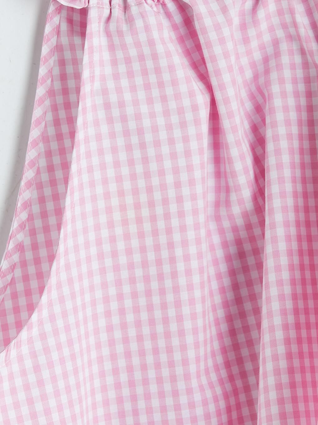 Pembe Halter Yaka Ekose Fiyonk Detaylı Bluz-3