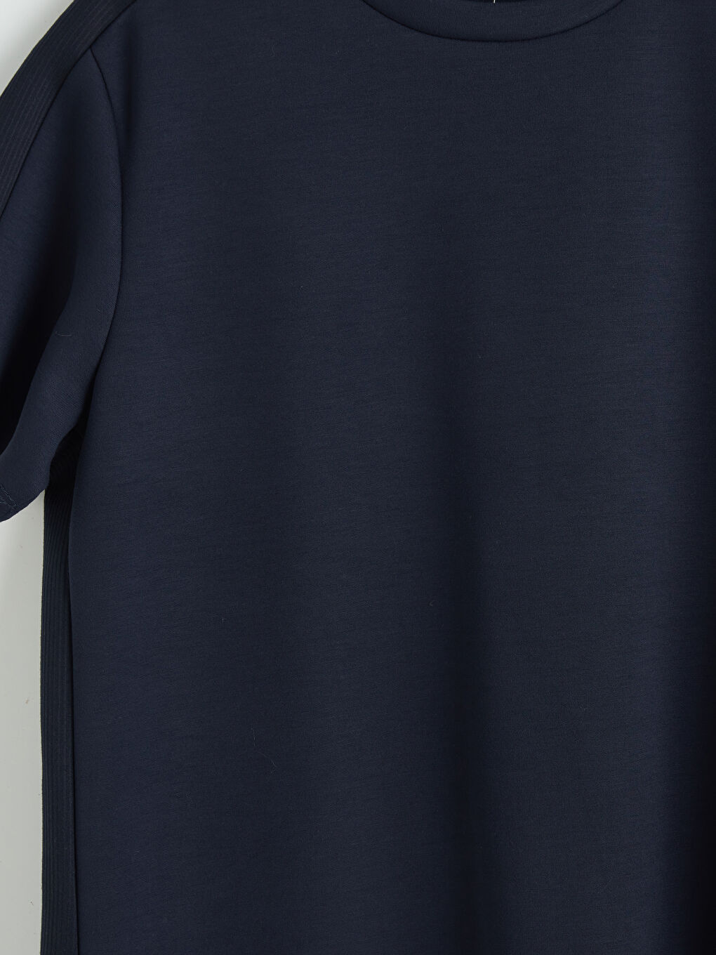 Lacivert Bisiklet Yaka Kadın Tişört-2