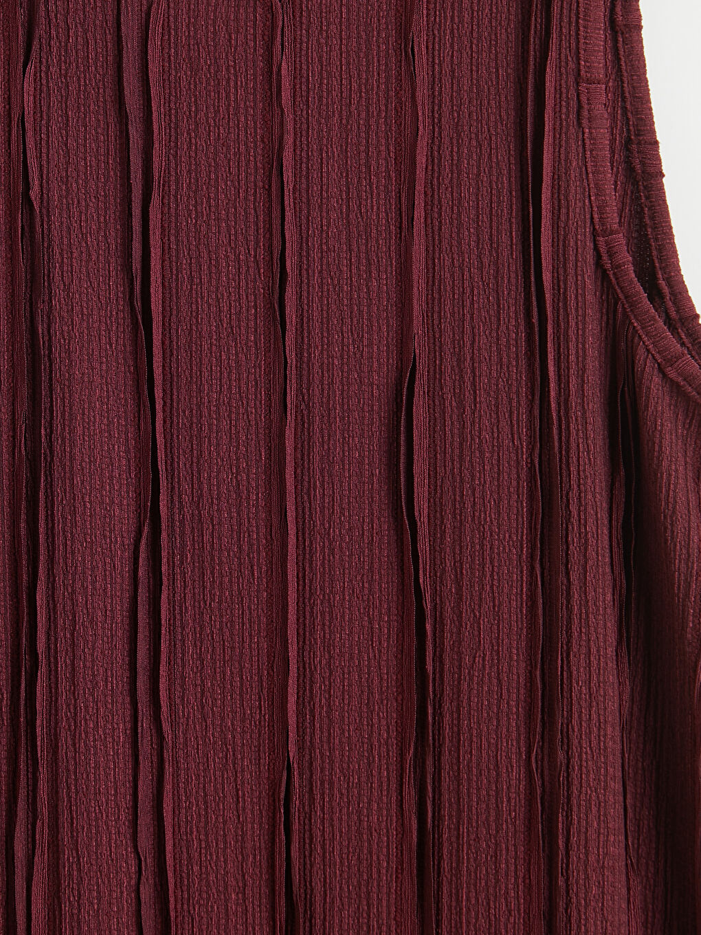 Текстурное платье А-силуэта с круглым вырезом-5