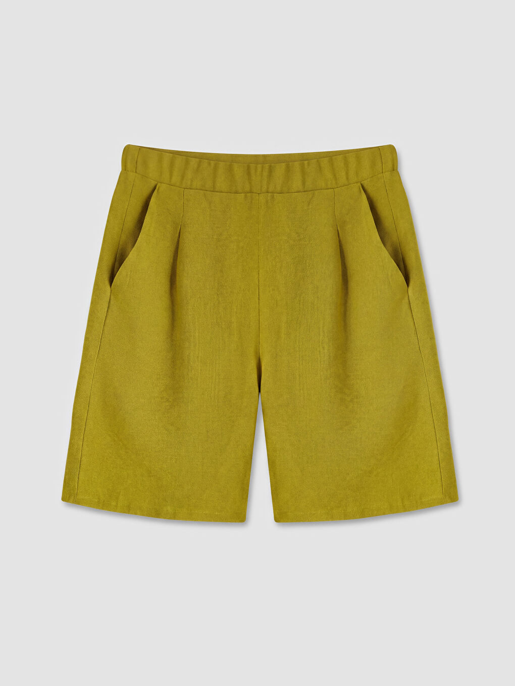 Yeşil Beli Lastikli Kadın Pileli Şort