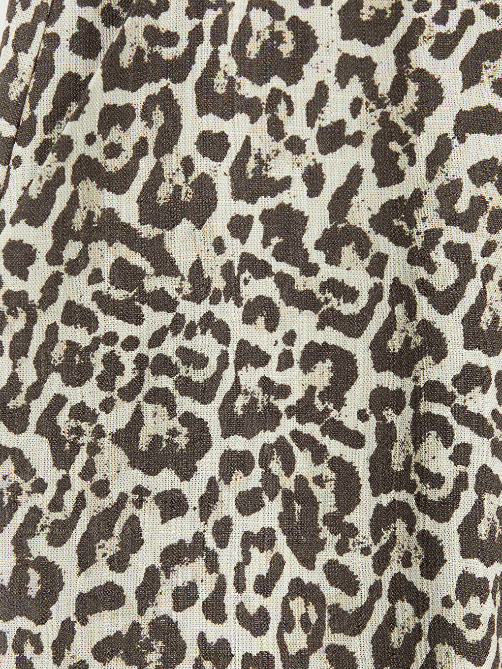 Kahverengi Beli Lastikli Leopar Desenli Kadın Şort-2