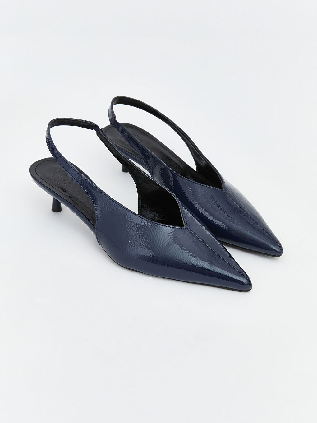 Lacivert Sivri Burun Kadın Topuklu Ayakkabı