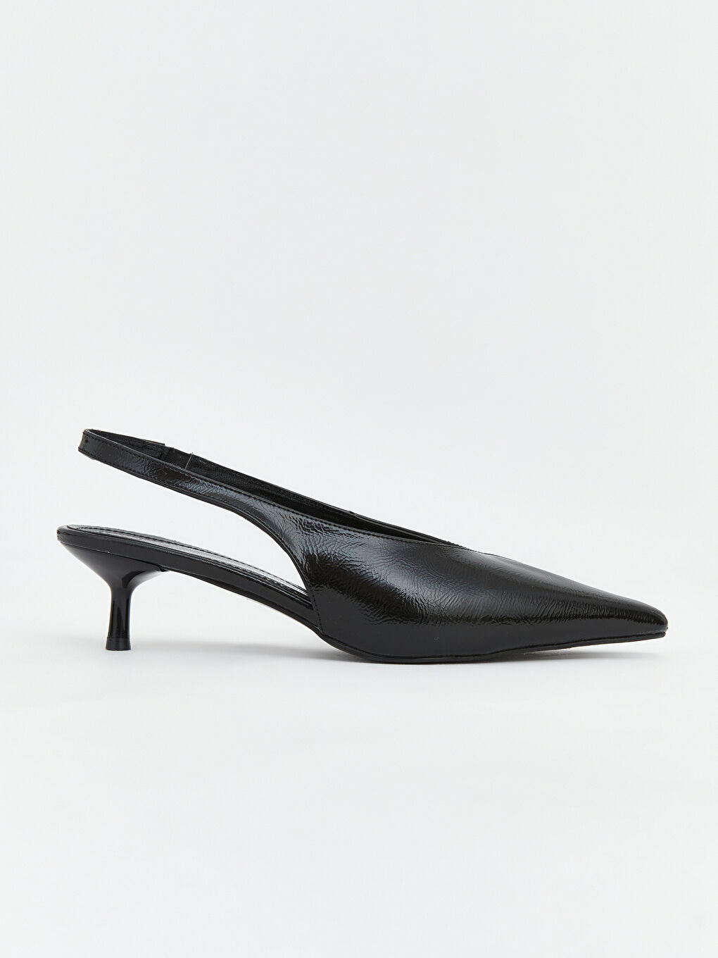 Siyah Sivri Burun Kadın Topuklu Ayakkabı-1
