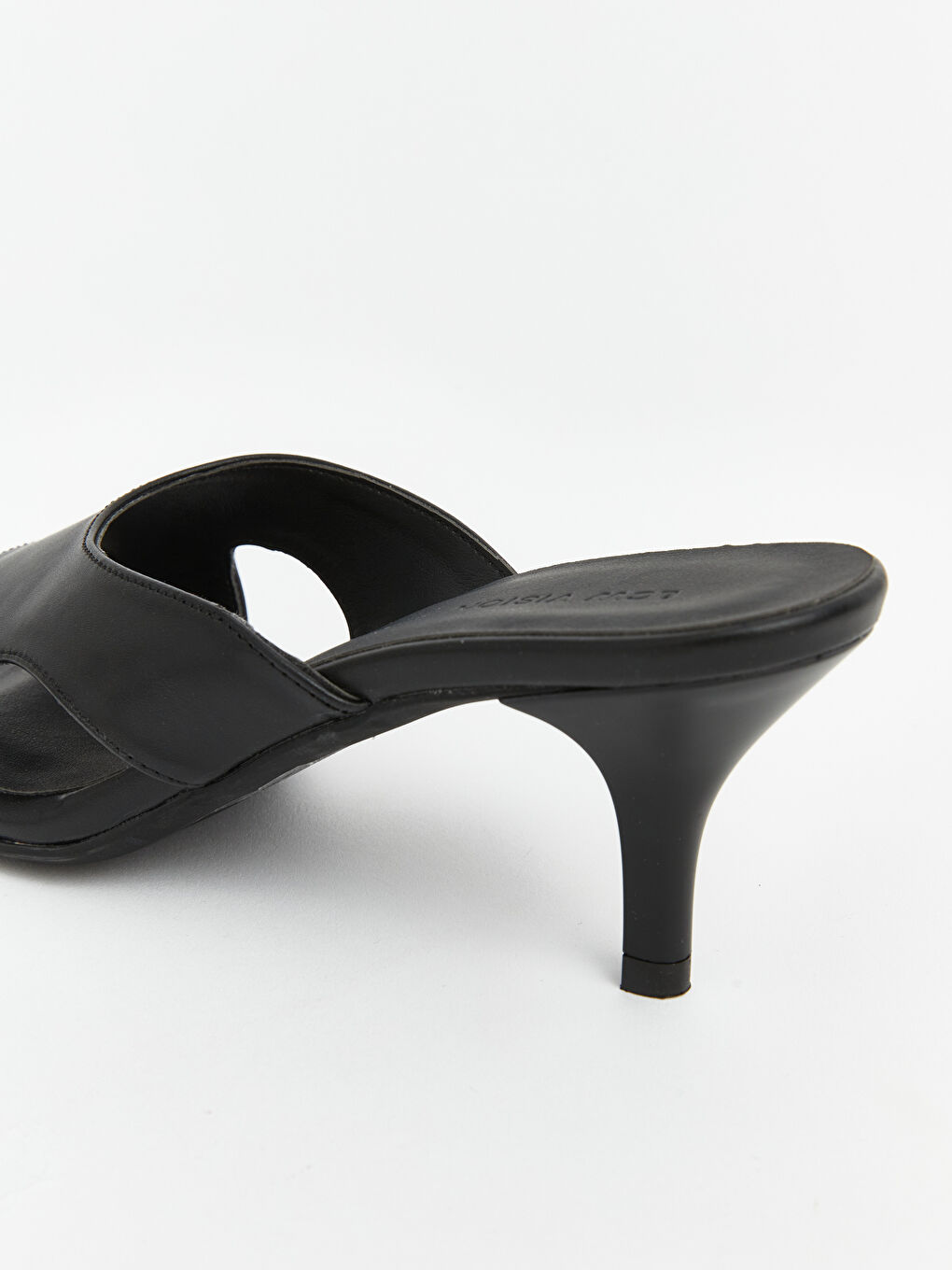 Siyah Küt Burun Kadın Topuklu Sandalet-4