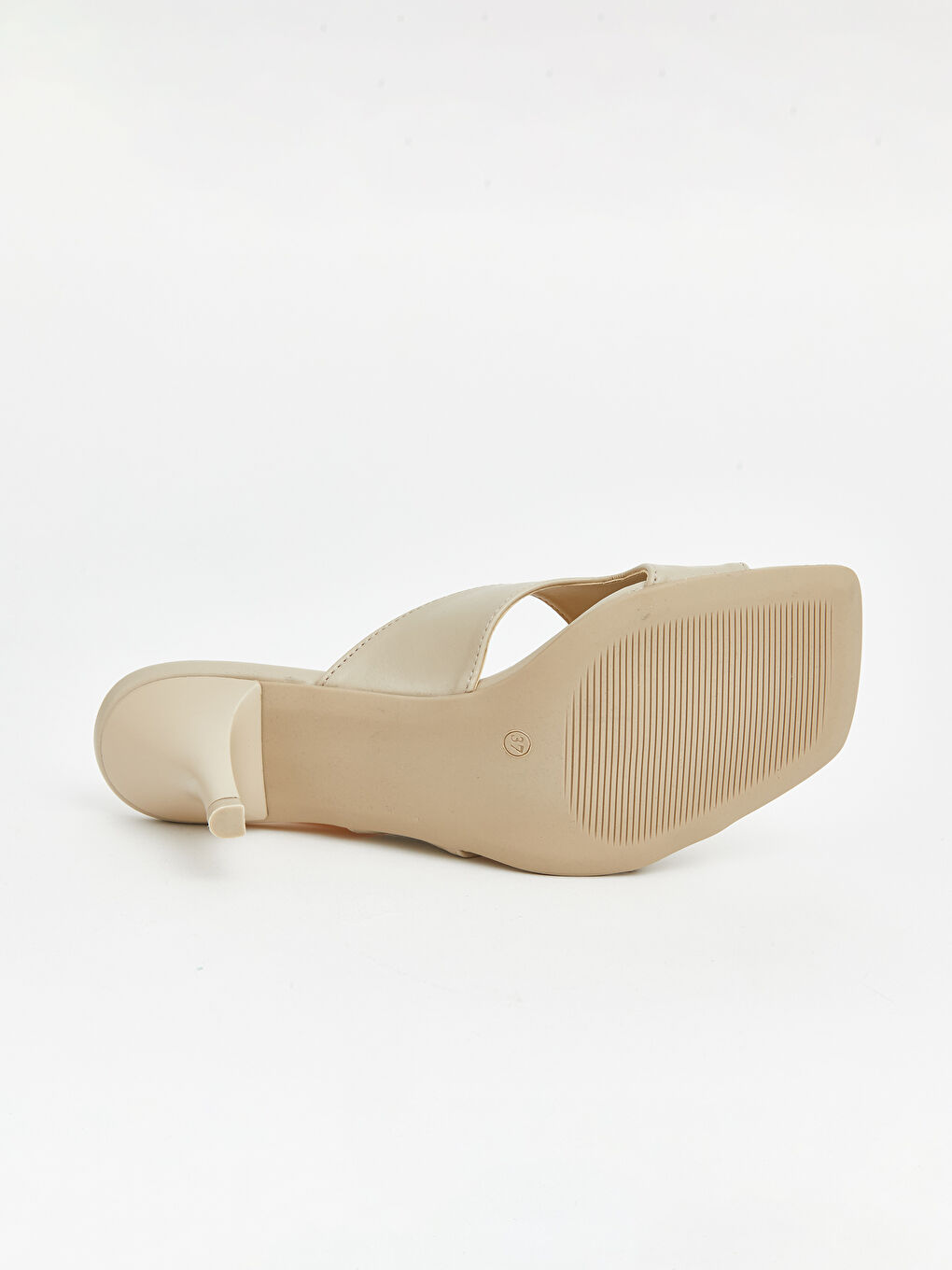 Bej Küt Burun Kadın Topuklu Sandalet-3