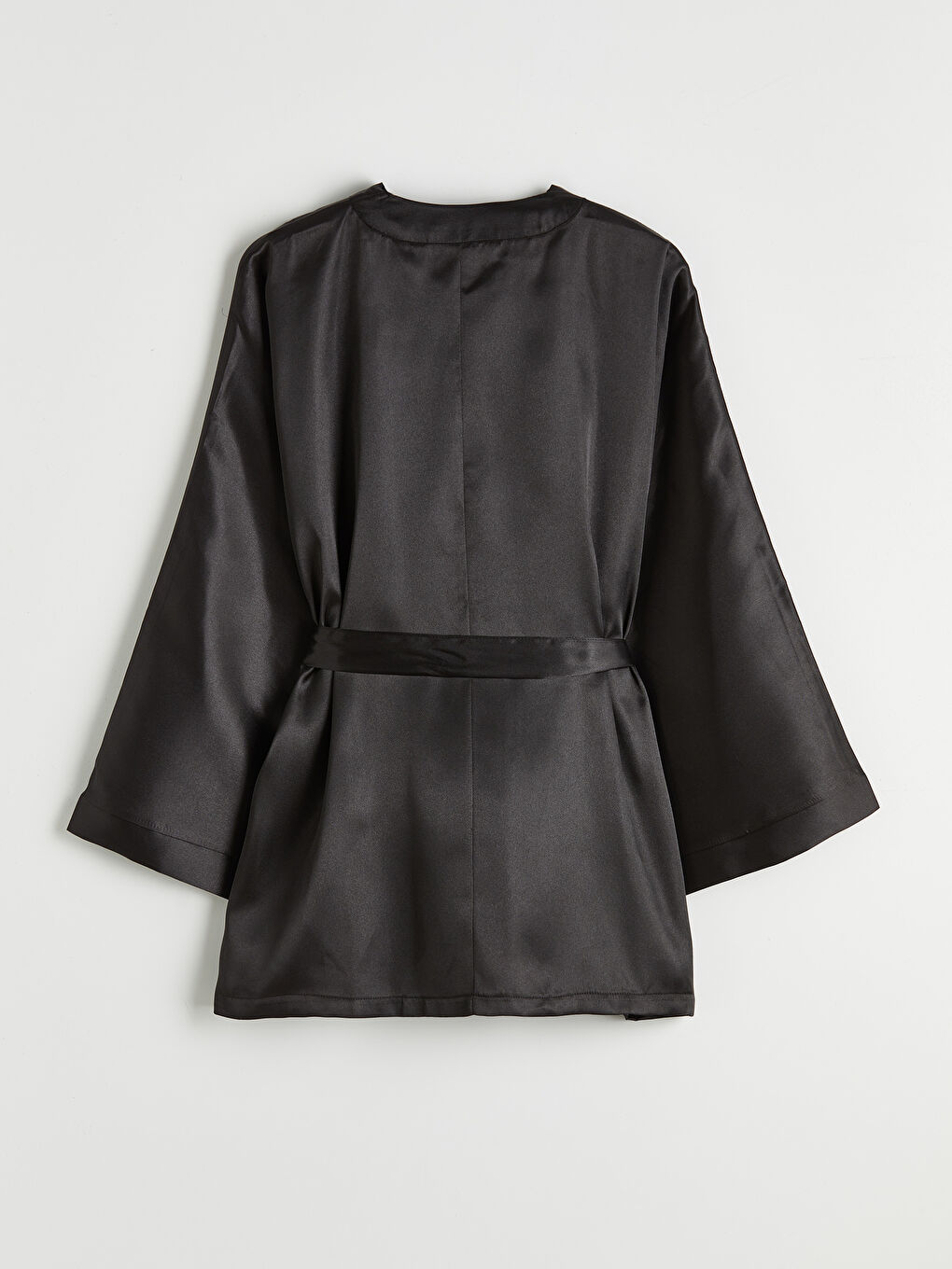 Siyah Şal Yaka Kadın Saten Sabahlık-1