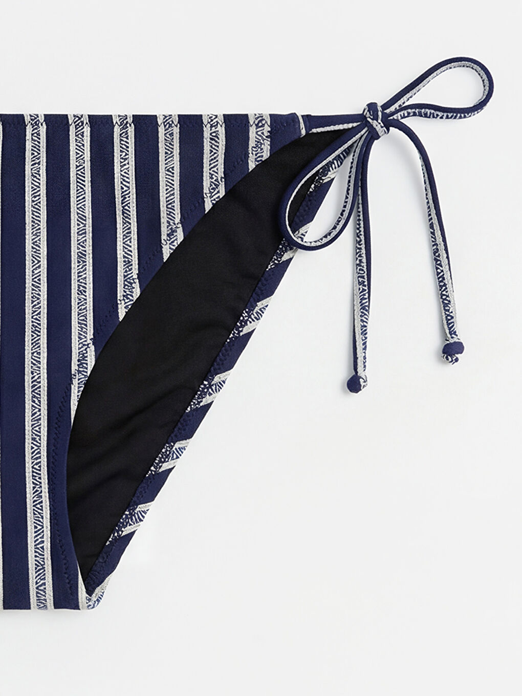Lacivert Çizgili Yanlardan Bağlamalı Kadın Bikini Altı	-2