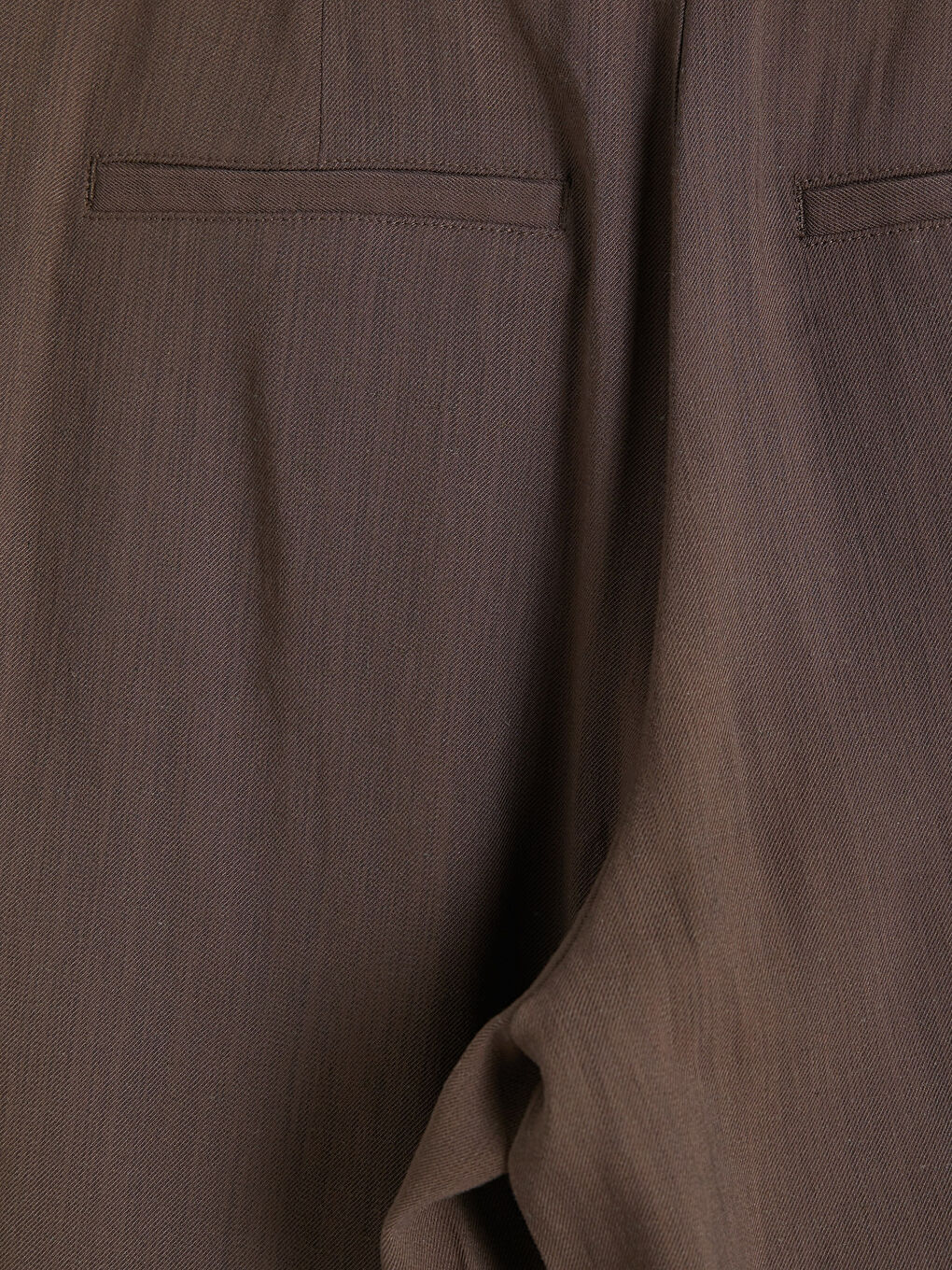 Kahverengi Regular Fit Kruvaze Kapamalı Kadın Pantolon-3