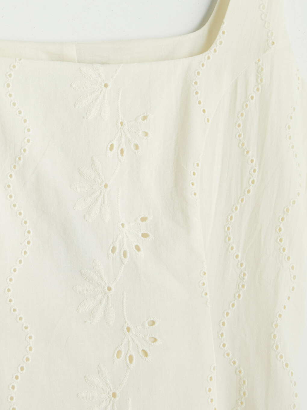 Square Neck Broderie Flared Dress-5